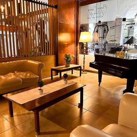 Hotel Sussex Córdoba Buitenkant foto