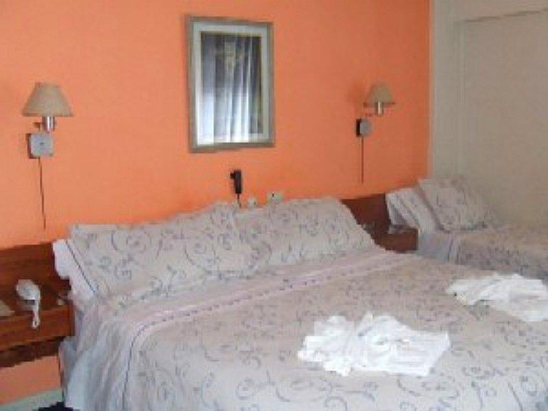 Hotel Sussex Córdoba Buitenkant foto